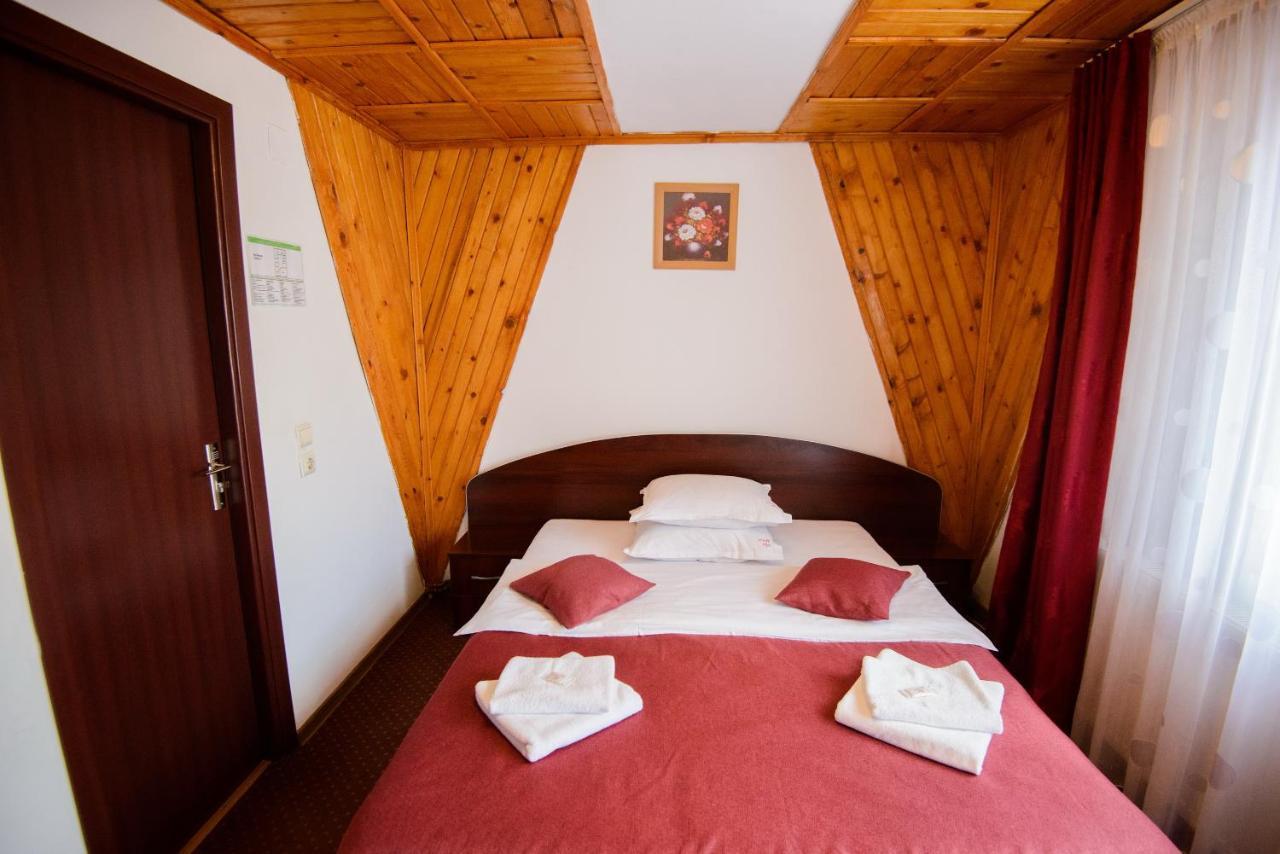 Vila Moecel Moeciu De Sus Zewnętrze zdjęcie